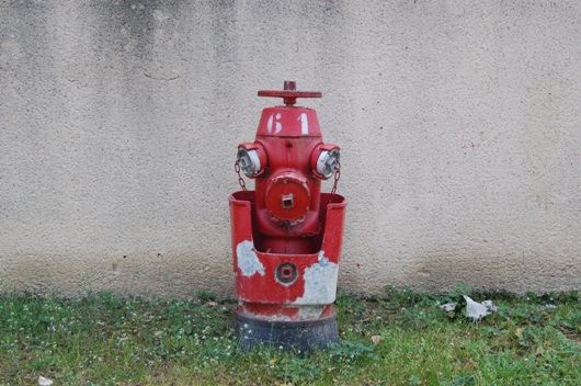 alien_hydrant.JPG