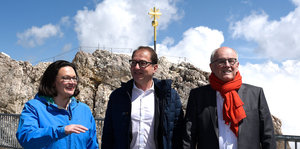 Andrea Nahles, Volker Kauder und Alexander Dobrindt stehen nebeneinander