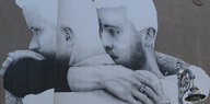 Ein Wandbild in Dublin zeigt küssende Männer.