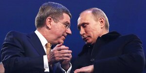 IOC-Präsident Thomas Bach und Russlands Präsident Wladimir Putin im Gespräch
