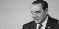 Schwarz-Weiß-Aufnahme von Silvio Berlusconi