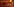 Szene aus dem Stop-Motion-Film "Fantastic Mr. Fox": Zwei Fuchgeschwister in Schlafanzügen unterhalten sich. Ein Fuchs sitzt auf einem roten Hochbett, der andere Fuchs steht neben einem Hängeregal. An der Wand hängen zwei Poster mit animierten Füchsen, auf denen steht "Whitecape".