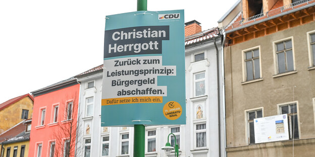 Ein Wahlplakat der CDU in dem Ort Pößneck im Saale-Orla-Kreis
