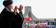 Der iranische Präsident Ebrahim Raisi bei einer Rede.