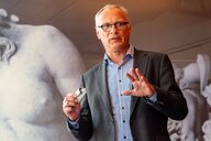 Lessingpreis für Georg Genoux: Kulturpolitische Schizophrenie