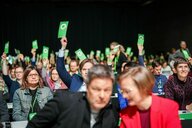 Bundesdelegiertenkonferenz der Grünen: Ab jetzt ist das Motto: Habeck oder Barbarei