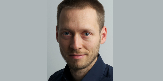 Dr. <b>Uwe Krüger</b>, Universität Leipzig - Uwe_Krueger_1x2_web