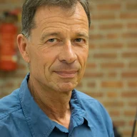 Lutz van Dijk 