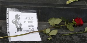 Blumen vor der belgischen Botschaft