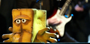 Porträt Bernd das Brot - wie immer, leicht zerknautscht