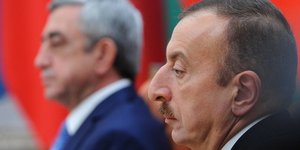Armeniens Präsident Sersch Sargsjan und Aserbaidschans Ilham Aliyev im Profil