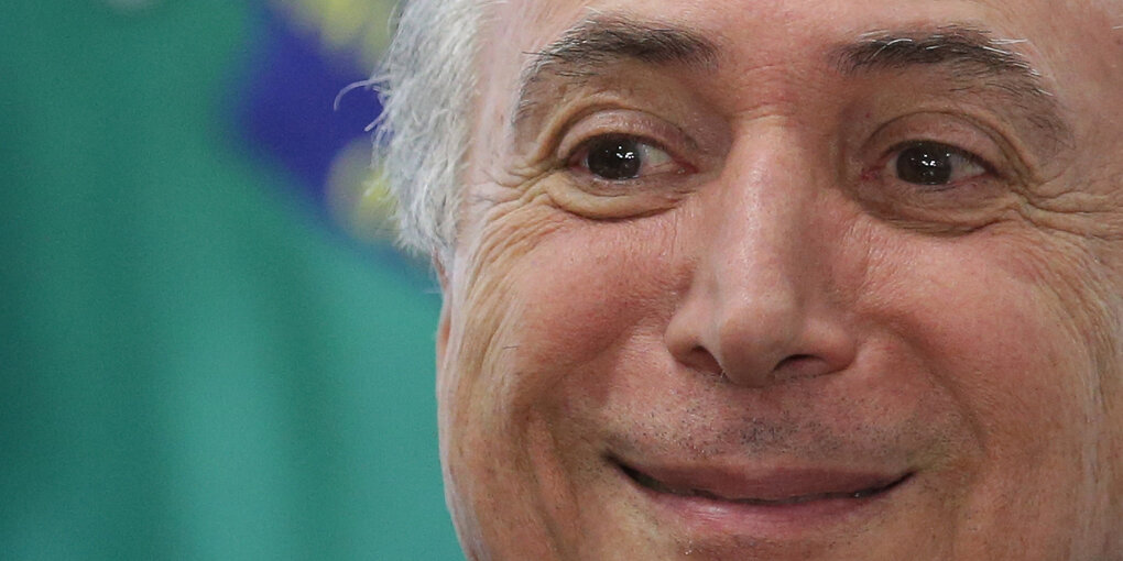 Michel Temer lächelt