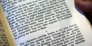 Buchseite aus Hitlers „Mein Kampf“