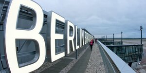 Blick von BER-Terminal