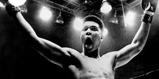 MUhammad Ali in Siegerpose