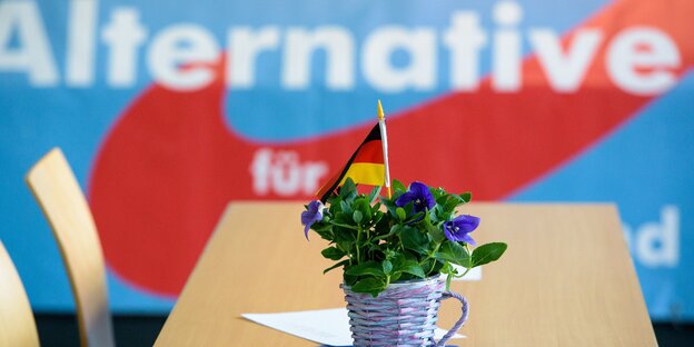 Blumen auf AfD-Parteitag