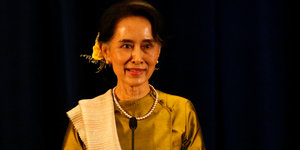Porträt Aung San Suu Kyi
