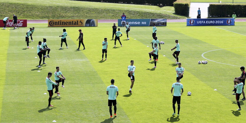 Portugiesische Spieler auf dem Trainingsplatz