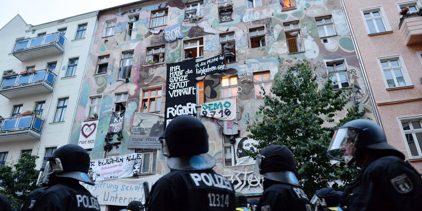 Polizei in der Rigaer Straße