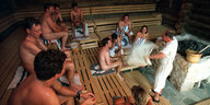Menschen in der Sauna