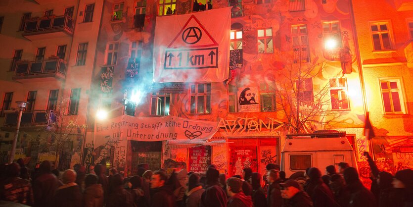 Demo vor der Rigaer94