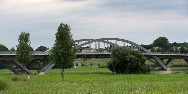 Die Waldschlösschenbrücke