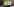 Ein Lkw mit Werbung für Amazon fresh