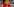 Eine Dragqueen mit gelben Haaren