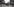 Polizeiwagen und Absperrungen auf einer Straße in New York