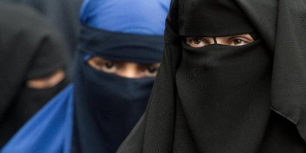 Burka-tragenden Frauen