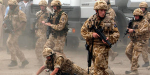 Britische Soldaten im Einsatz im irakischen Basra