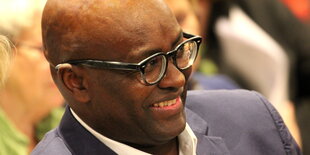 Achille Mbembe im Porträt