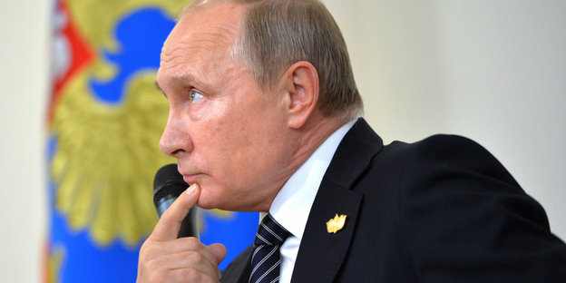 Wladimir Putin bei einer Pressekonferenz nach dem BRICS-Gripfel
