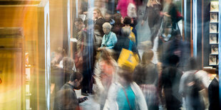 Menschengedränge auf der Buchmesse