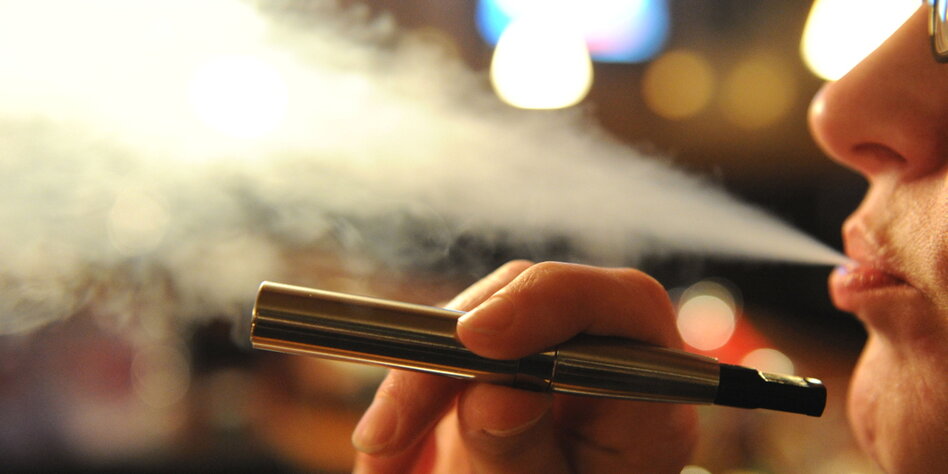 E-Zigaretten ohne Nikotin können die Blutgefäße schädigen - Biermann Medizin