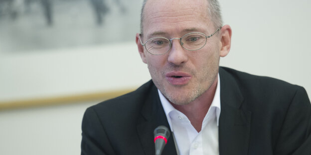 Michael Efler Michael Efler