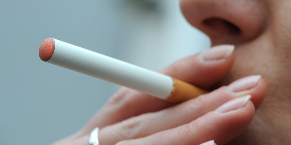 Untersuchung zu E-Zigaretten: Gefährlicher Nebel 
