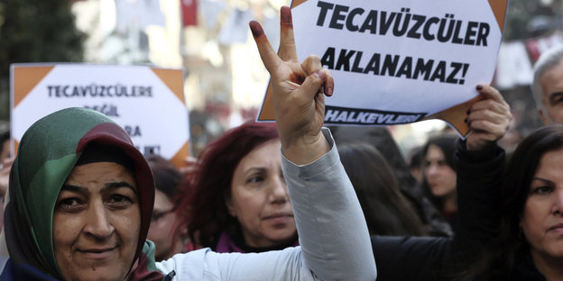 Frauen protestieren in Ankara