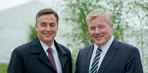 Niedersachsens CDU-Vorsitzender David McAllister und sein designierter Nachfolger Bernd Althusmann.