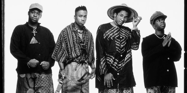 Ein Schwarz-Weiß-Foto der Band A Tribe Called Quest