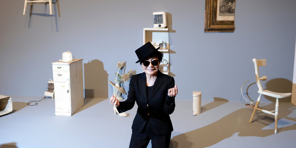 Yoko Ono Ausstellung In Frankfurt Zart Schon Und Sinnlich