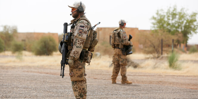 Zwei Soldaten der Bundeswehr