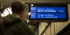 Berlin-Lichtenberg: Zugtafel nach Lichtenberg