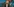 Jan Böhmermann sitzt am Schreibtisch im Studio vom Neo Magazin Royale