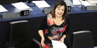 Eine Frau im EU-Parlament