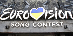 Das Logo des Eurovision Song Contest Auf einer Hauswand