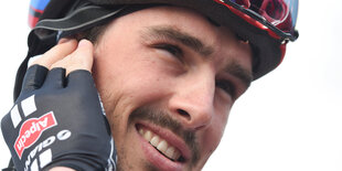 John Degenkolb mit Fahrradhelm