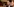 James Comey spricht in ein Mikrofon
