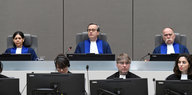 Die RichterInnen am Internationalen Gerichtshof in Den Haag