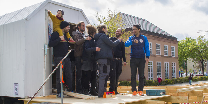 Gruppenfoto der Künstler